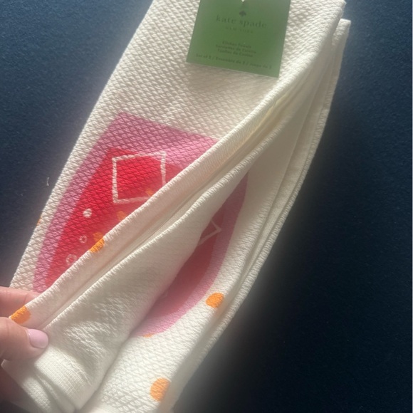 Kate Spade set of 2♠️White and Pink and red Cocktail Towels! Add a pop of FUN♠️ - Picture 2 of 7